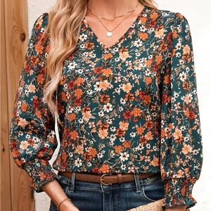 NWT! Emery Rose Women’s Floral V-neck Mid-Sleeve Shirt Blouse Size Large